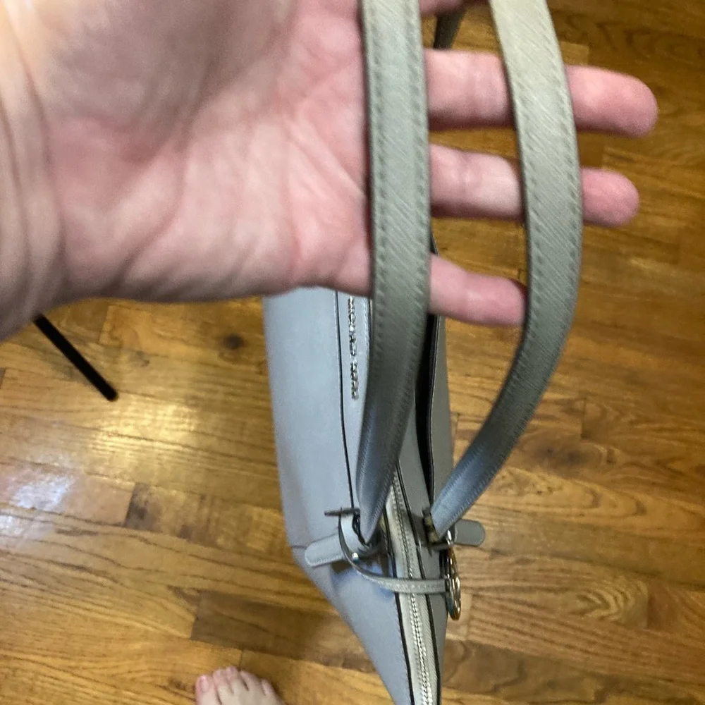 Michael Kors Grey Large Tote Bag MK - Picture 10 of 10